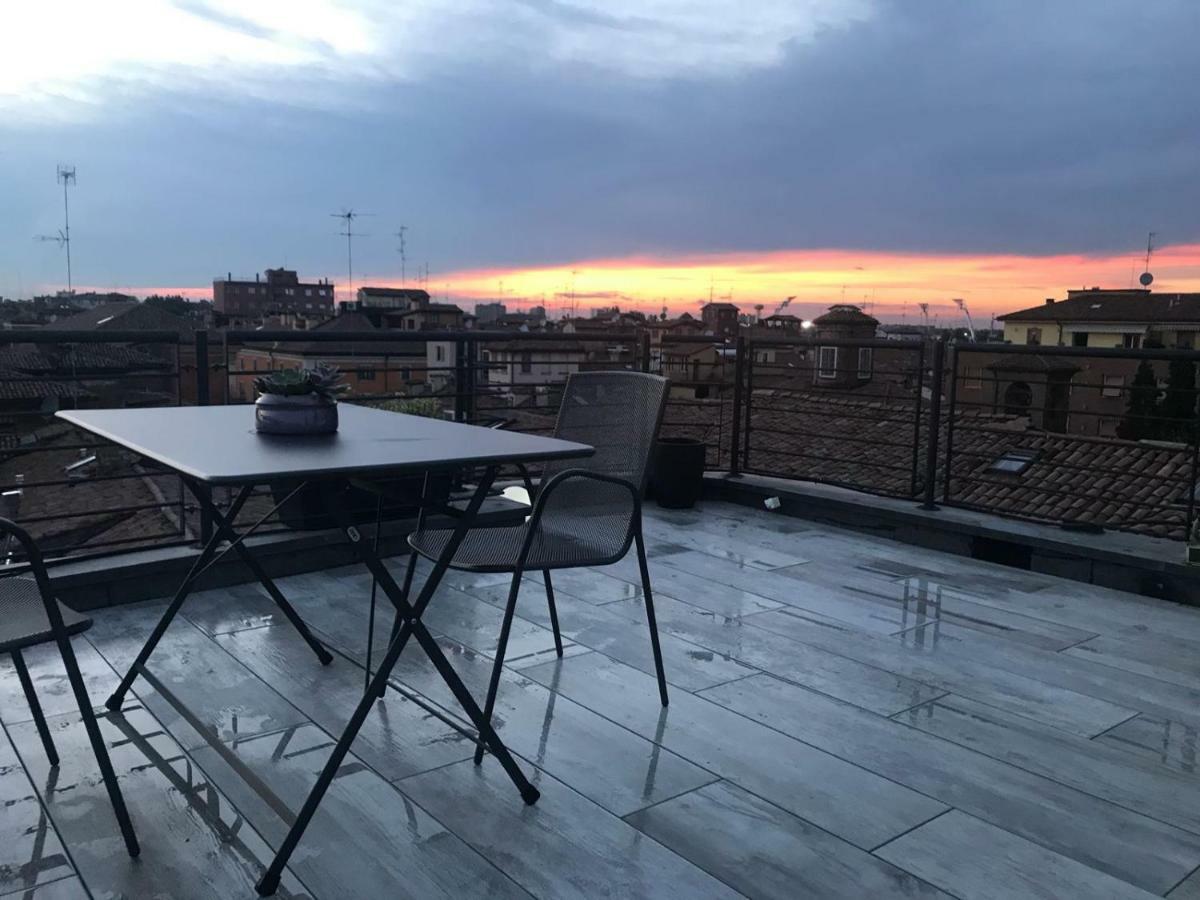 Charme Apartment *